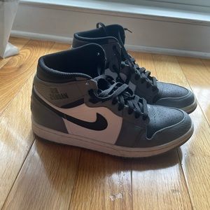 Jordan 1 Rare Air - Cool Grey size 9 used